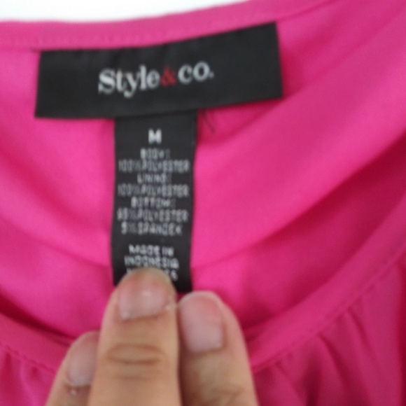 Pretty in Pink Blouse - Picture 2 of 3